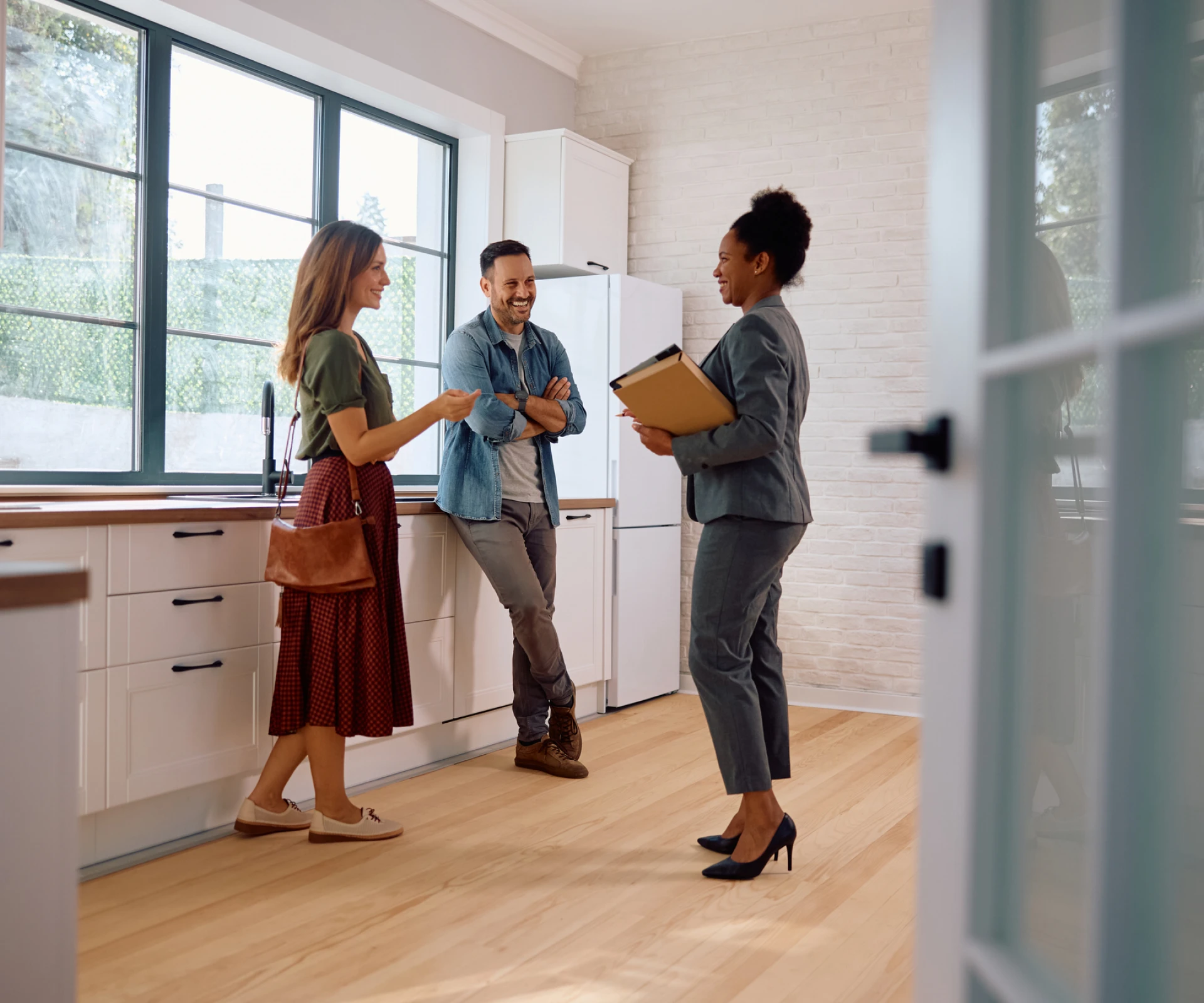 People discussing home interior design